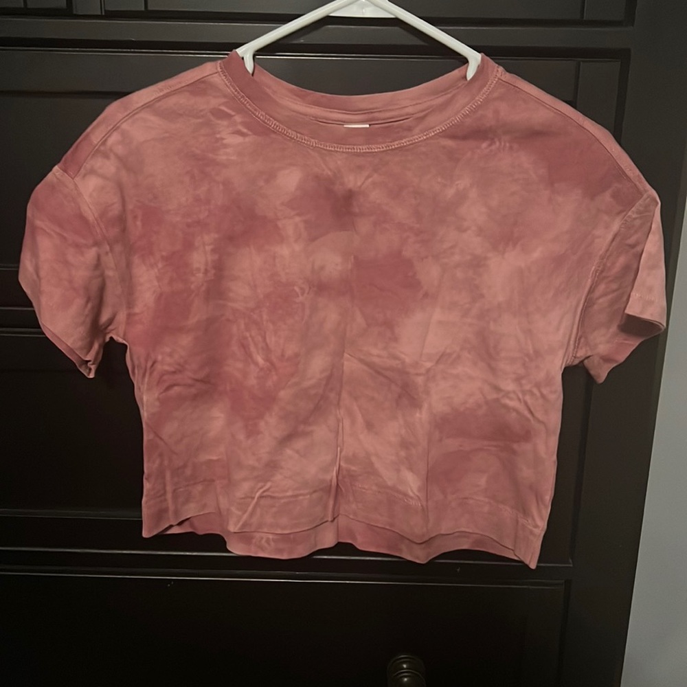 Old navy mauve cropped tshirt